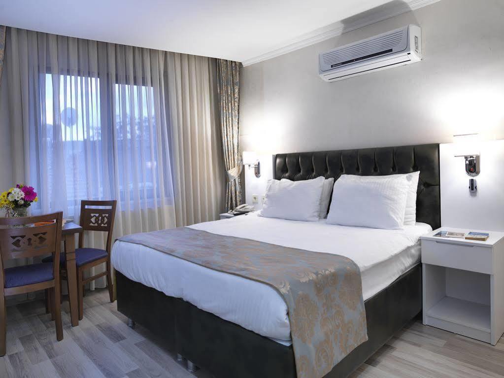 Monarch Hotel Provincia di Istanbul Esterno foto